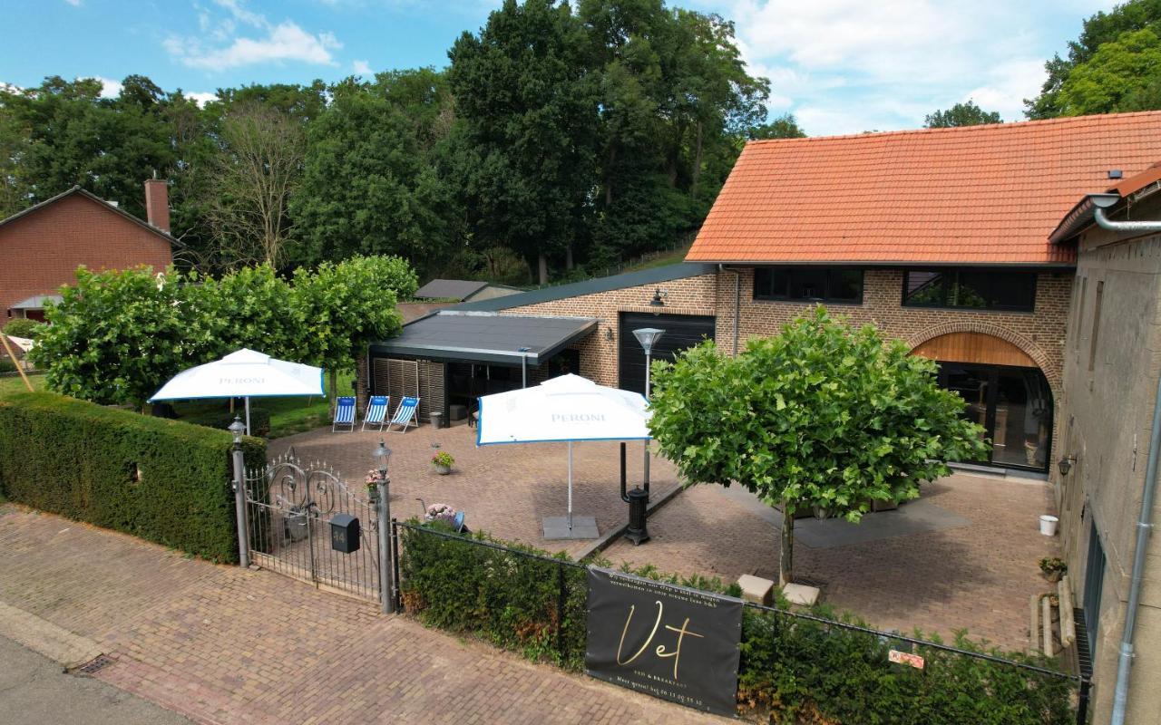 Vet - Bed & Breakfast Beek  Exterior photo